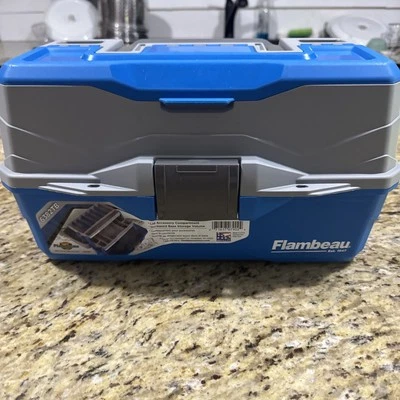 Flambeau Exterior 6382TB 2 Bandejas - Caja de Aparejos Bandeja Clásica - Azul/Gris Nuevo Cpix Foto 1 de 4