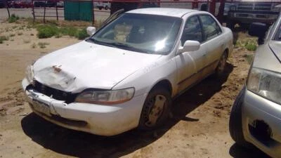 Used Speedometer Gauge fits: 1999 Honda Accord 2.3L cluster Sdn LX AT US market - Image 1 of 4