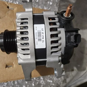 Chrysler Pacifica V6 3.5L 2004-2005-2006 Alternator OEM Remanufacturers . - Picture 1 of 4