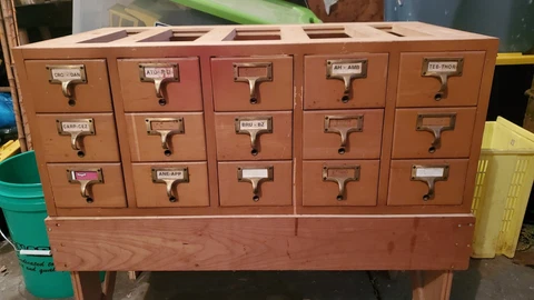 Vintage 15 Drawer Maple CARD CATALOG FILE CABINET LIBRARY VTG Apothecary Cover