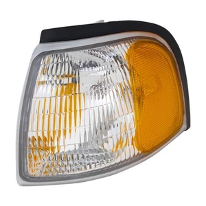 For Mazda B3000 Turn Signal/Parking Light Assembly 1998-2000 Driver Side - Picture 1 of 5