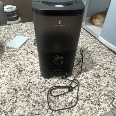 PETLIBRO Automatic Dog Feeder, 6L  with Timer USB Power Cord. No Bowl. PLAF002 * - Image 1 of 4