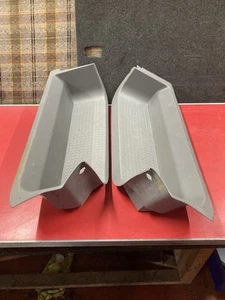 Volkswagen Transporter T4 Pair Front Door Step Covers Plastic Trim VW - Picture 1 of 21