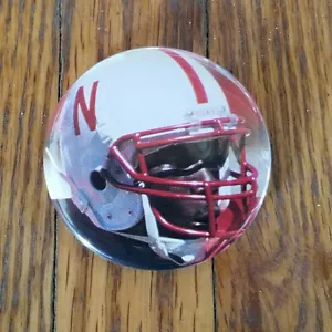 NEBRASKA CORNHUSKERS TOMMY FRAZIER PULSANTE PINBACK - Foto 1 di 1
