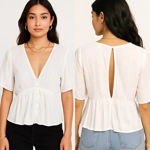 Volcom White Peplum Blouse M Open Back Short Sleeve Viscose Boho Summer Top - Picture 1 of 10