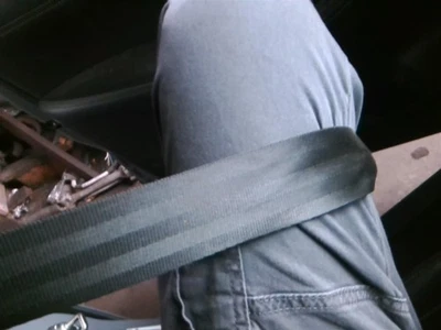 ROGUE     2023 Seat Belt Front 825426 - Image 1 of 4