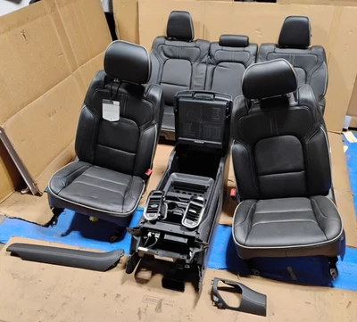 Juego de asientos de cuero negro OEM con consola Dodge Ram 1500 Limited 2019-2024 Foto 1 de 4