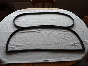 FORD ANGLIA 105E FRONT AND REAR SCREEN RUBBER SEALS.FRONT AND REAR SCREEN GASKET - Picture 1 of 1