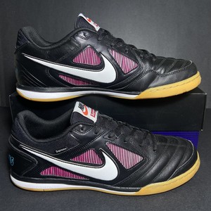 supreme x nike sb gato