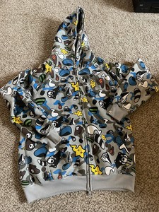 bape x kaws moletom com capuz