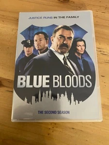 BLUE BLOODS SECOND SEASON TV SERIES 2 DVD EXCELLENT CRIME ACTION TOM SELLECK - Picture 1 of 2