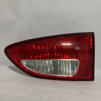 Luz trasera interior del lado derecho del pasajero Subaru Tribeca B9 2006 2007 OEM Foto 1 de 3