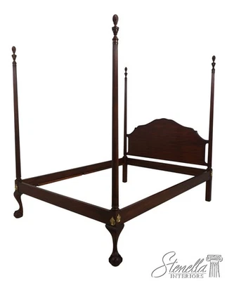 70881: HENKEL HARRIS Modelo 148 Queen Size Pie Garra Cama Caoba Foto 1 de 4