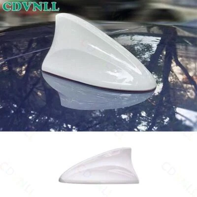 Cubierta de marco receptor antena aleta de tiburón blanco brillante para Volkswagen T-Cross 20-22 Foto 1 de 4