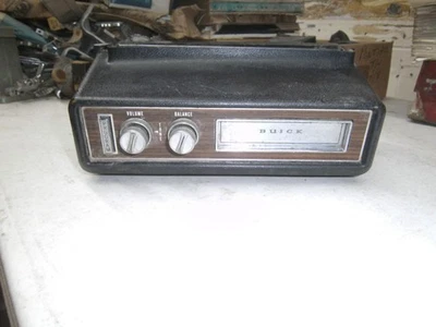 Buick Wildcat Underdash 1970 reproductor de cinta de 8 pistas 7314264 04BT411 1010657 Foto 1 de 4