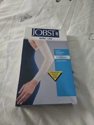 Jobst Bella Lite Medical Compression Armsleeve 15-20mmHg Beige - Image 1 of 4