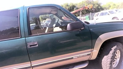 Passenger Front Door Electric Fits 95-02 CHEVROLET 3500 PICKUP 30113923 - Изображение 1 из 4