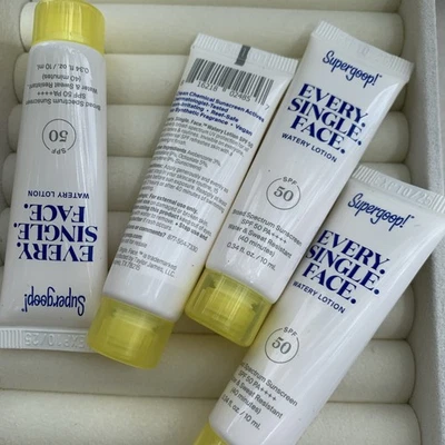 4 lociones acuosas Supergoop para cada cara FPS 50 0,34 OZ cada una caducidad 10/25 Foto 1 de 4