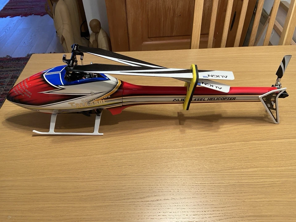 Alien T-Rex 450L Dominator Super Combo mit MSH Brain, Speed Rumpf,DFC, 6S Lipp - Bild 1 von 4