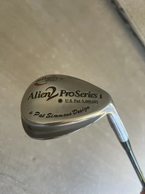 Pat Simmons ALIEN 2 Pro Series 1 SAND WEDGE Golf Club SW Wedge Graphite RH - Image 1 of 4