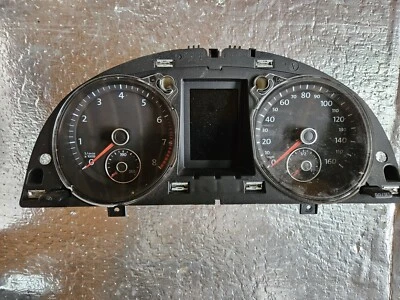 2010 VOLKSWAGEN PASSAT SW AUTOMATIC SPEEDOMETER CLUSTER  - Image 1 of 2