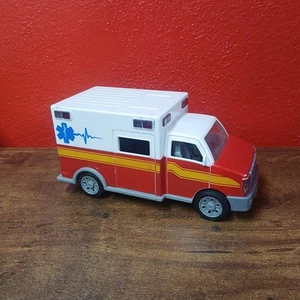 Conducido por Battat - Juguete Micro Ambulancia, Puertas Abiertas, Realista, LEER DESCRIPCIÓN - Imagen 1 de 11