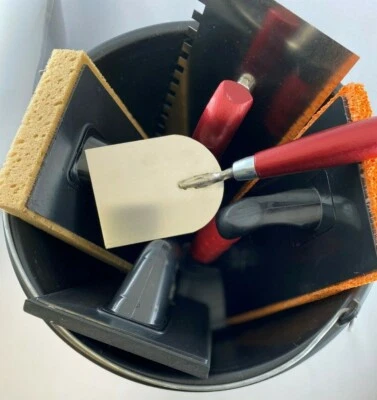 Fugbox 6teilig Waschset Fliesen Fliesenlegerset Zahnkelle Baueimer Spachtelkelle - Bild 1 von 4