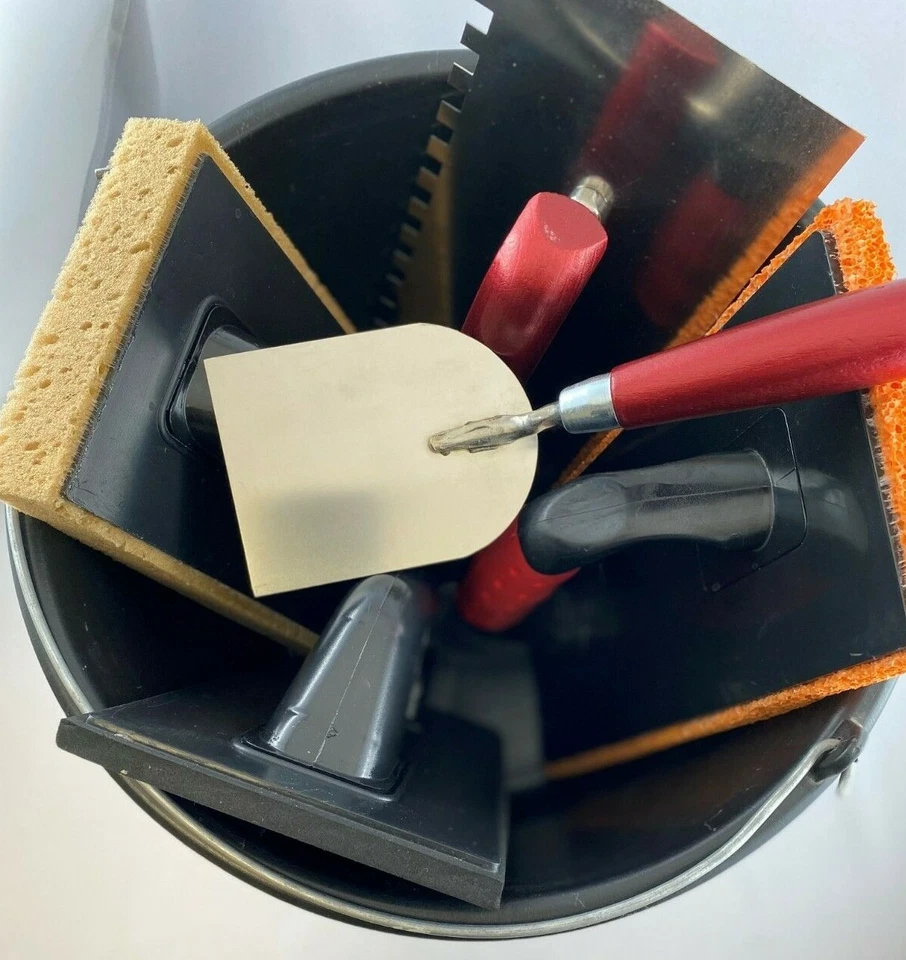 Fugbox 6teilig Waschset Fliesen Fliesenlegerset Zahnkelle Spachtelkelle Baueimer - Bild 1 von 4