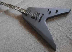 Hetfield Vulture Matte Black Flying V E-Gitarre Satiniert - Bild 1 von 6