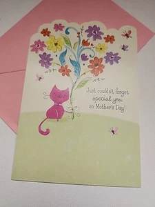 Mothers Day Greeting Card Cat Flowers - Picture 1 of 4