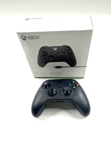Microsoft XBOX Controller Modell 1914 schwarz - Picture 1 of 6