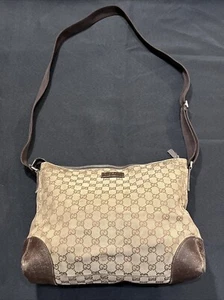 I WILL CONSIDER ANY LOW OFFER ! GUCCI GG SHOULDER CROSSBODY BIG BAG IS AUTHENTIC - Picture 1 of 24
