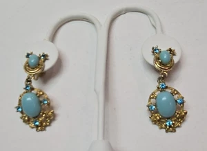 VINTAGE CLIP-ON EARRINGS Gold-Tone with Faux Turquoise Rhinestones 1950s-1960s - Picture 1 of 5