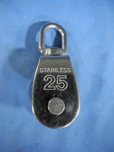 STAINLESS STEEL SWIVEL SINGLE PULLEY 25mm SHEAVE SIZE RIGGING MARINE GRADE - Picture 1 of 7