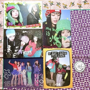 NewJeans Group Official Postcard Set Of 5 OMG Member Ver. New Jeans Korea Kpop - Picture 1 of 2