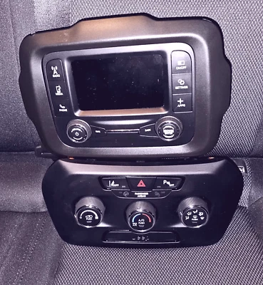 AUTORADIO JEEP RENEGADE ANNO 2019 - Immagine 1 di 4