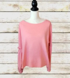 Crown & Ivy Pink Scoop neck Top with Ruffled Long Sleeves in Size XL - Picture 1 of 5