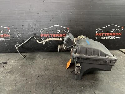 14-17 BUICK REGAL 2.0 AIR INTAKE CLEANER FILTER BOX WITH TUBES & METER - Image 1 of 4