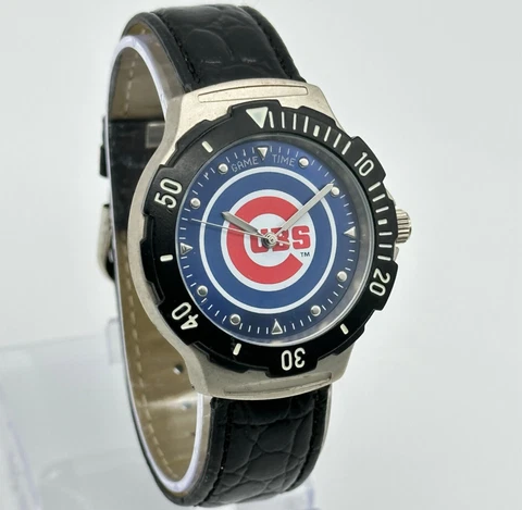 Vintage Men's Chicago CUBS MLB Baseball Team Quartz Watch, Rotating Bezel, Runs Cover