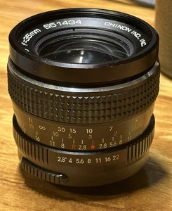 Auto Chinon Japan 35mm f/2.8 Wide Angle Lens M42 Mount Digital Adaptable - Picture 1 of 4