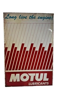 Insegna Pubblicitaria Latta Lubrificanti Motul Vintage Lunga Vita Il Motore India 13x9 - Foto 1 di 6