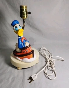 Vintage Walt Disney Donald Duck in a Tugboat Lamp Base! No Shade! 11.5" Working! - Picture 1 of 17