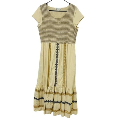 Vestido Boho Bordado Corpiño Calado En Niveles Midi L Crema Cottagecore Folk Foto 1 de 4