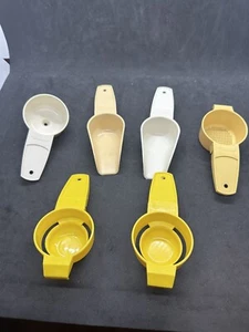 Vintage Tupperware Utensil Lot 878 Scoops877 Funnel,879 Strainer, 779 Egg White - Picture 1 of 9