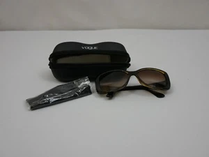 Vogue Occhiali da sole donna VO2843S - Foto 1 di 5