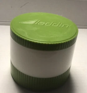 Tarro termo aislante Aladdin pequeño vintage 7000 tapa 6 OZ verde limpio - Imagen 1 de 4