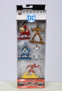 Nano Metalfigs DC COMICS Die Cast Metal Figures Batman Wonder Woman 5 pack A - Picture 1 of 6