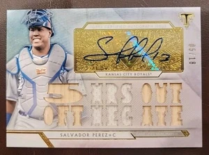2018 Topps Triple Threads SALVADOR PEREZ 5/18 Auto/Bat/Jersey 💥🔥 - Picture 1 of 2