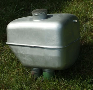 Deutz Traktor Dieseltank Kraftstofftank 60Liter D Serie komplett - Bild 1 von 7