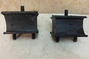 2 NOS Austin Morris MARINA 1800 Leyland Sherpa DIESEL 1.5 Engine Mount # 31/522 - Picture 1 of 4
